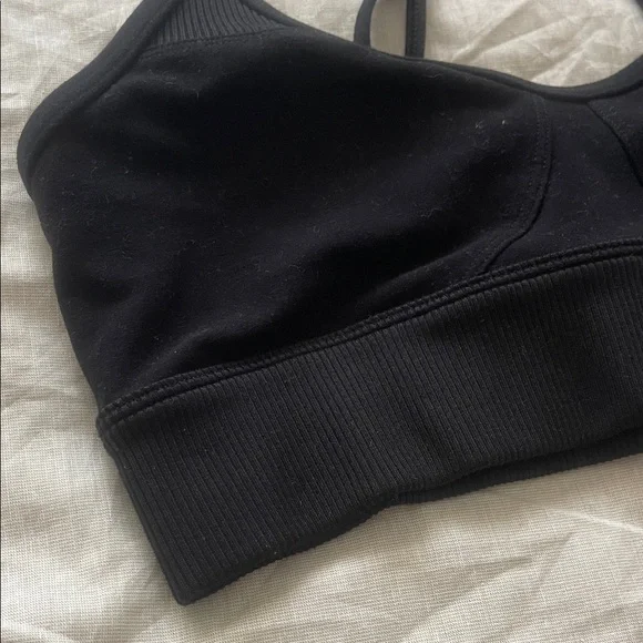 ALO Yoga Black Sports Bra - Picture 3 of 6